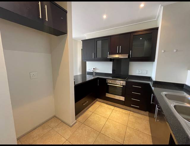 2 BEDROOM APARTMENT FOR SALE IN POINT WATERFRONT
